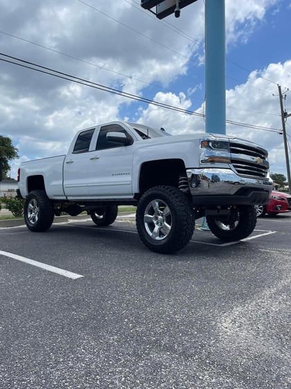 7.5 Inch Lifted 2017 Chevy Silverado 1500 2WD