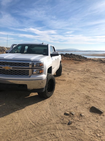 3.5 Inch Lifted 2015 Chevy Silverado 1500 4WD