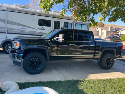 3.5 Inch Lifted 2015 GMC Sierra 1500 4WD