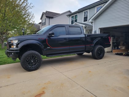 7 Inch Lifted 2016 Ford F-150 4WD