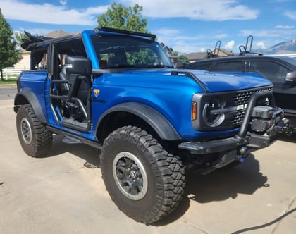 2.5 inch Lifted 2022 Ford Bronco 4WD