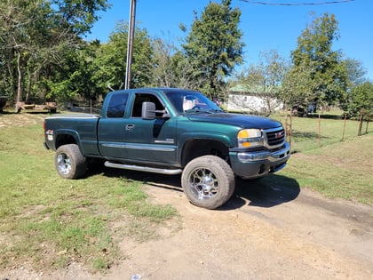 3 Inch Lifted 2006 GMC Sierra 2500 HD