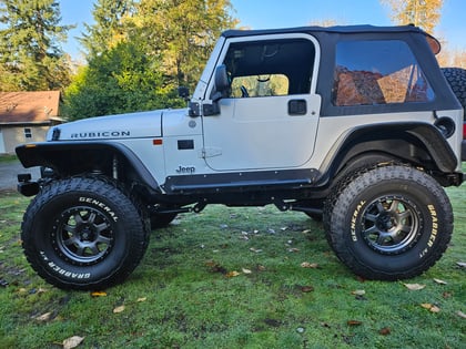 4.5 Inch Lifted 2004 Jeep Wrangler Rubicon