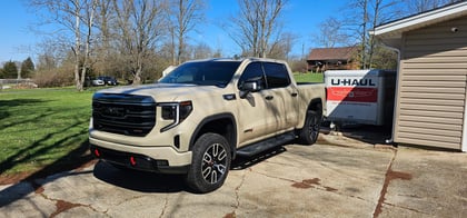 2 inch Lifted 2022 GMC Sierra 1500 AT4 4WD