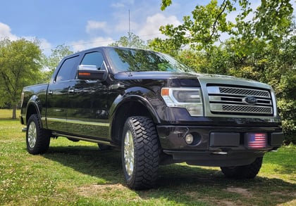 2 inch Lifted 2013 Ford F-150 4WD