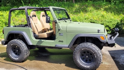 2.5 inch Lifted 1997 Jeep Wrangler 4WD
