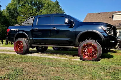 6 Inch Lifted 2024 Nissan TITAN 4WD
