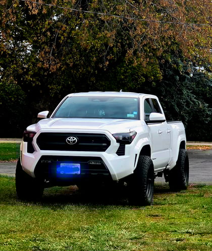 1.5 inch Lifted 2024 Toyota Tacoma 4WD