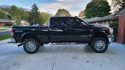 1.25 inch Lifted 2022 Ram 2500 4WD