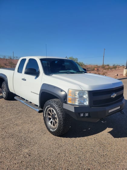 1 inch Lifted 2009 Chevy Silverado 1500