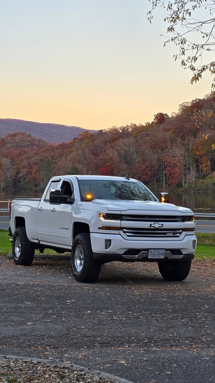 3.5 Inch Lifted 2016 Chevy Silverado 1500 4WD