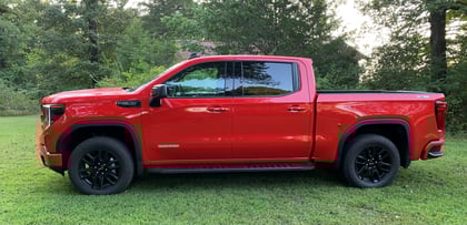 2 inch Lifted 2024 GMC Sierra 1500 4WD