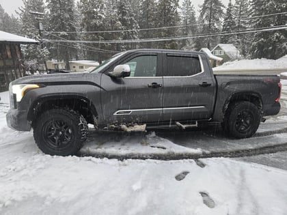 1.75 inch Lifted 2025 Toyota Tundra 4WD