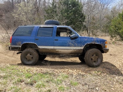6 Inch Lifted 1999 Chevy Tahoe 4WD