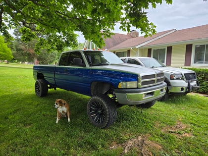 3 Inch Lifted 1997 Dodge Ram 2500 4WD