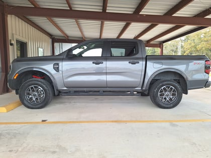 2.5 inch Lifted 2024 Ford Ranger 4WD