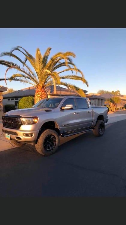 6 Inch Lifted 2020 Ram 1500 4WD