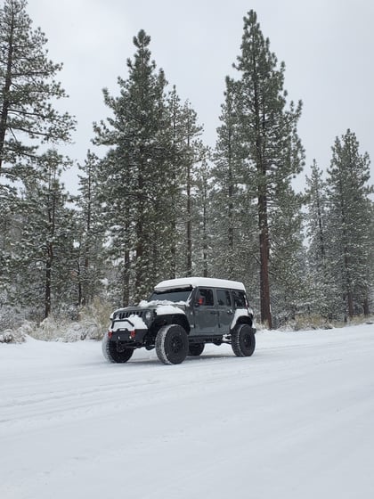 3.5 Inch Lifted 2021 Jeep Wrangler JL Unlimited 4WD