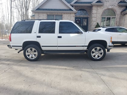 3 Inch Lifted 1998 GMC Yukon 4WD