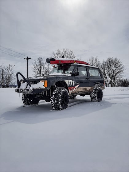 4.5 Inch Lifted 1994 Jeep Cherokee XJ 4WD