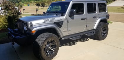 2.5 inch Lifted 2018 Jeep Wrangler JL Unlimited 4WD