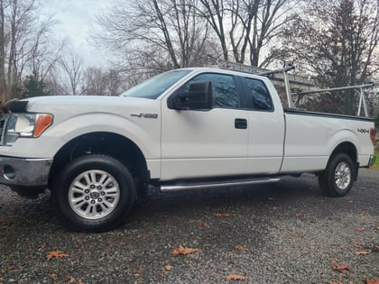 2 inch Lifted 2014 Ford F-150 4WD