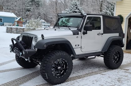 4 Inch Lifted 2009 Jeep Wrangler JK (2 Door) 4WD