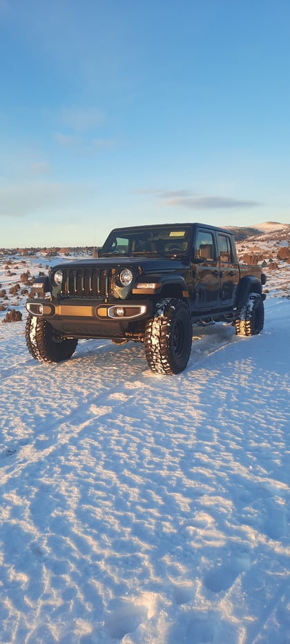 3.5 Inch Lifted 2021 Jeep Gladiator JT 4WD