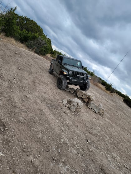 3.5 Inch Lifted 2021 Jeep Gladiator JT 4WD