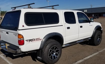 2.5 inch Lifted 2003 Toyota Tacoma 4WD