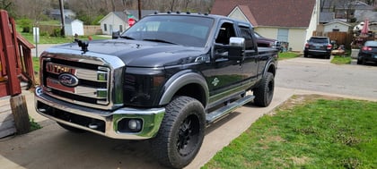 1.5 inch Lifted 2011 Ford F-350 Super Duty 4WD