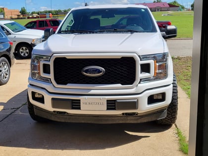 1 inch Lifted 2020 Ford F-150 4WD