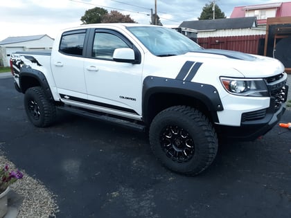 1.25 inch Lifted 2022 Chevy Colorado 4WD