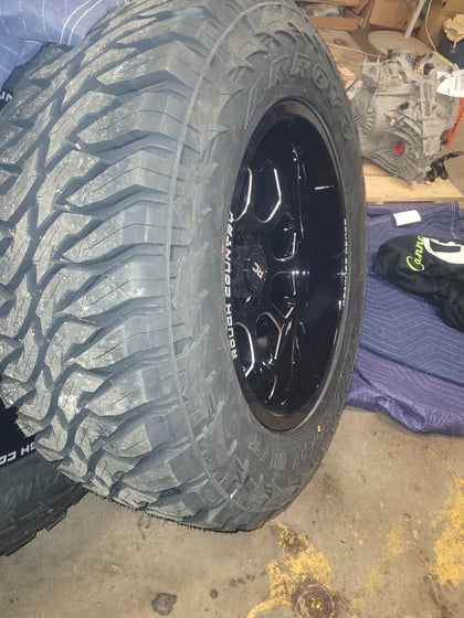 7.5 Inch Lifted 2010 Chevy Tahoe 2WD