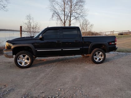 2.5 inch Lifted 2005 Chevy Silverado 1500 4WD