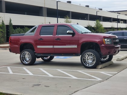 7.5 Inch Lifted 2007 Chevy Avalanche 1500 4WD