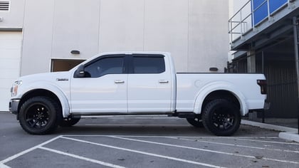2 inch Lifted 2020 Ford F-150 4WD