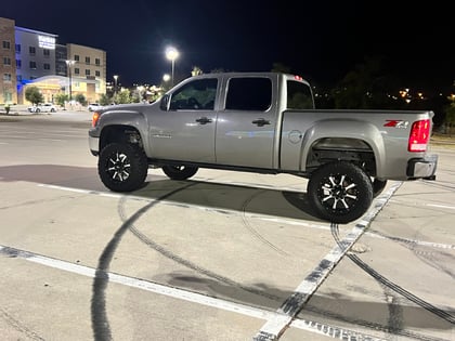 7.5 Inch Lifted 2012 GMC Sierra 1500 4WD
