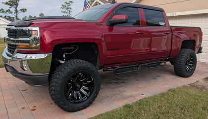 7 Inch Lifted 2018 Chevy Silverado 1500 RWD