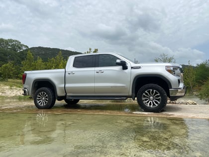 3.5 Inch Lifted 2019 GMC Sierra 1500 4WD