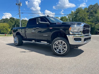 2.5 inch Lifted 2019 Ram 2500 4WD