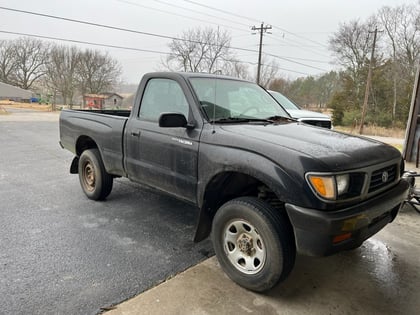 2.5 inch Lifted 1995 Toyota Tacoma 4WD