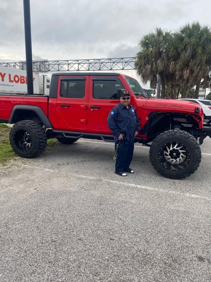 6 Inch Lifted 2020 Jeep Gladiator JT 4WD