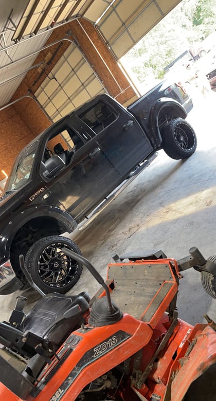 6 Inch Lifted 2018 Ford F-150 4WD