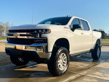 6 Inch Lifted 2021 Chevy Silverado 1500 4WD