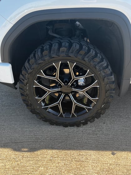 2 inch Lifted 2021 GMC Sierra 1500 4WD