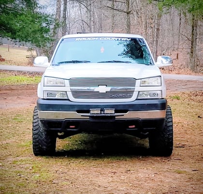3 Inch Lifted 2003 Chevy Silverado 2500 HD 4WD