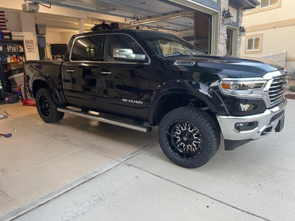 3.5 Inch Lifted 2022 Ram 1500 4WD