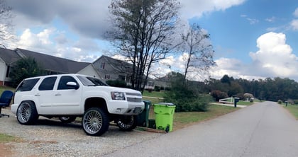 7.5 Inch Lifted 2007 Chevy Tahoe 4WD