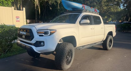 3.5 Inch Lifted 2019 Toyota Tacoma 4WD